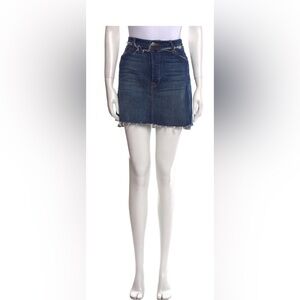 FRAME
Mini Skirt
Size: L | US 31
